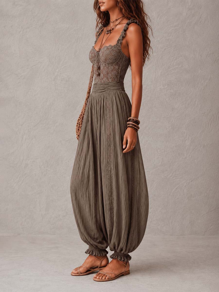 NIEVES | CONJUNTO DE BANDEAU DE ENCAJE GRIS Y PANTALONES HAREM DE ALGODÓN PLISADOS