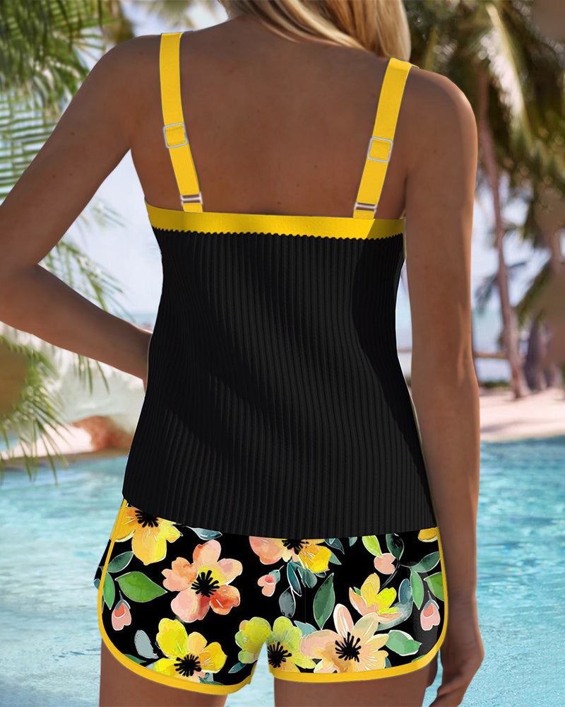 VALERIA | TANKINI ELEGANTE CON SHORT FLORAL