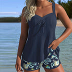 CARLA | TRAJE DE BAÑO DE RAYAS CON SHORT FLORAL