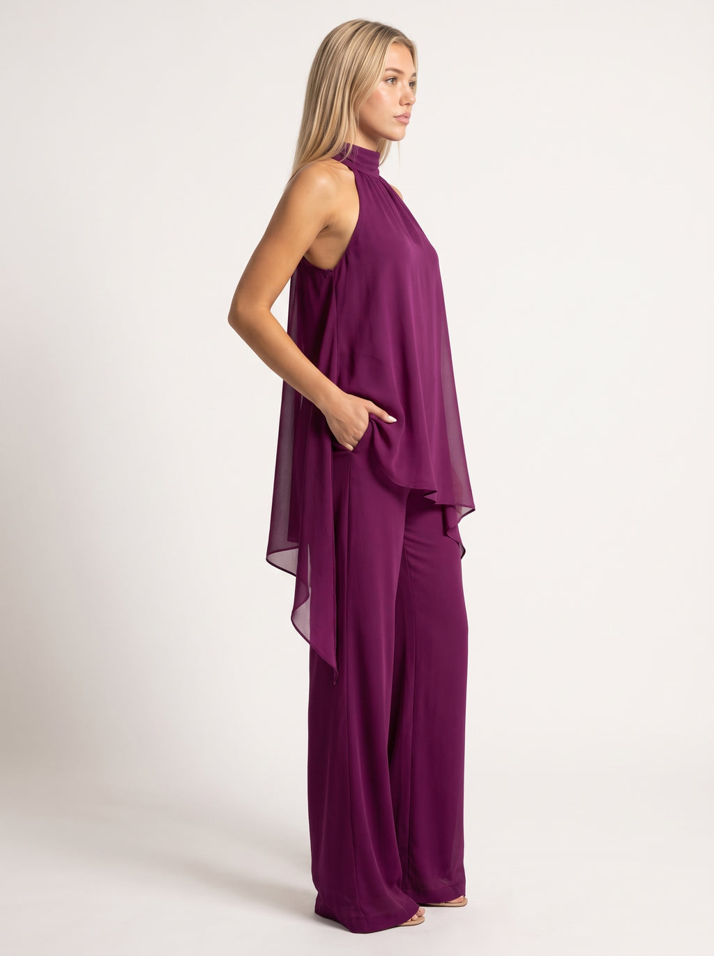 SEMME | ELEGANTE CONJUNTO HALTER PARA MUJER