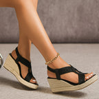 AROA | SANDALIAS DE CUÑA CON TRENZADO ARTESANAL