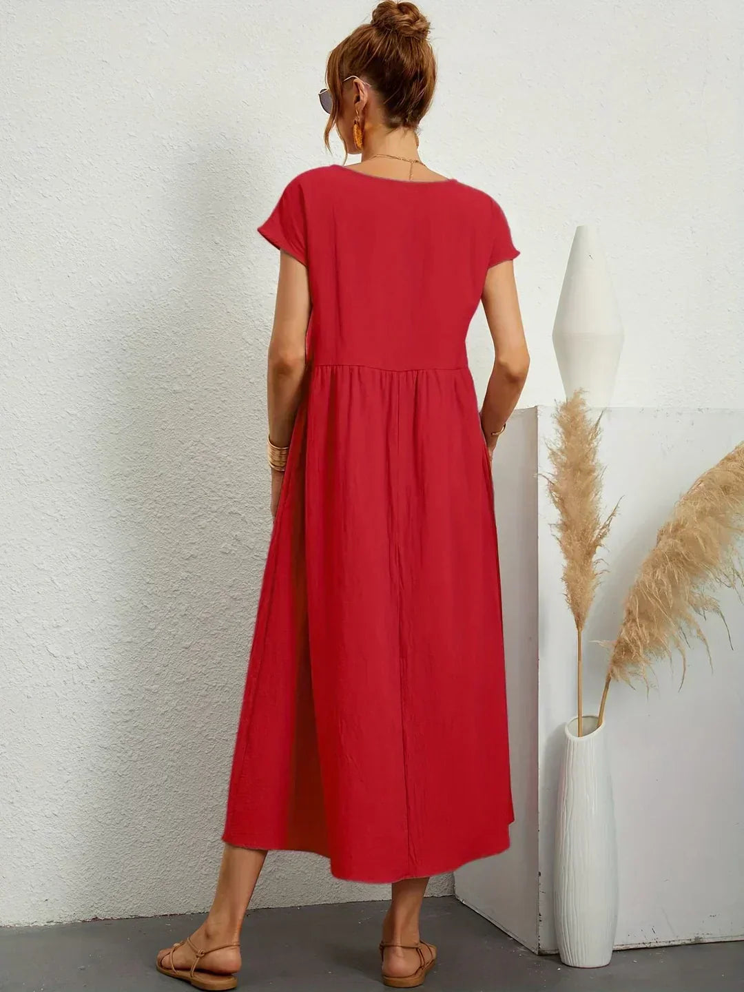 MARIETTA | VESTIDO FLUIDO CON ELEGANCIA ATEMPORAL
