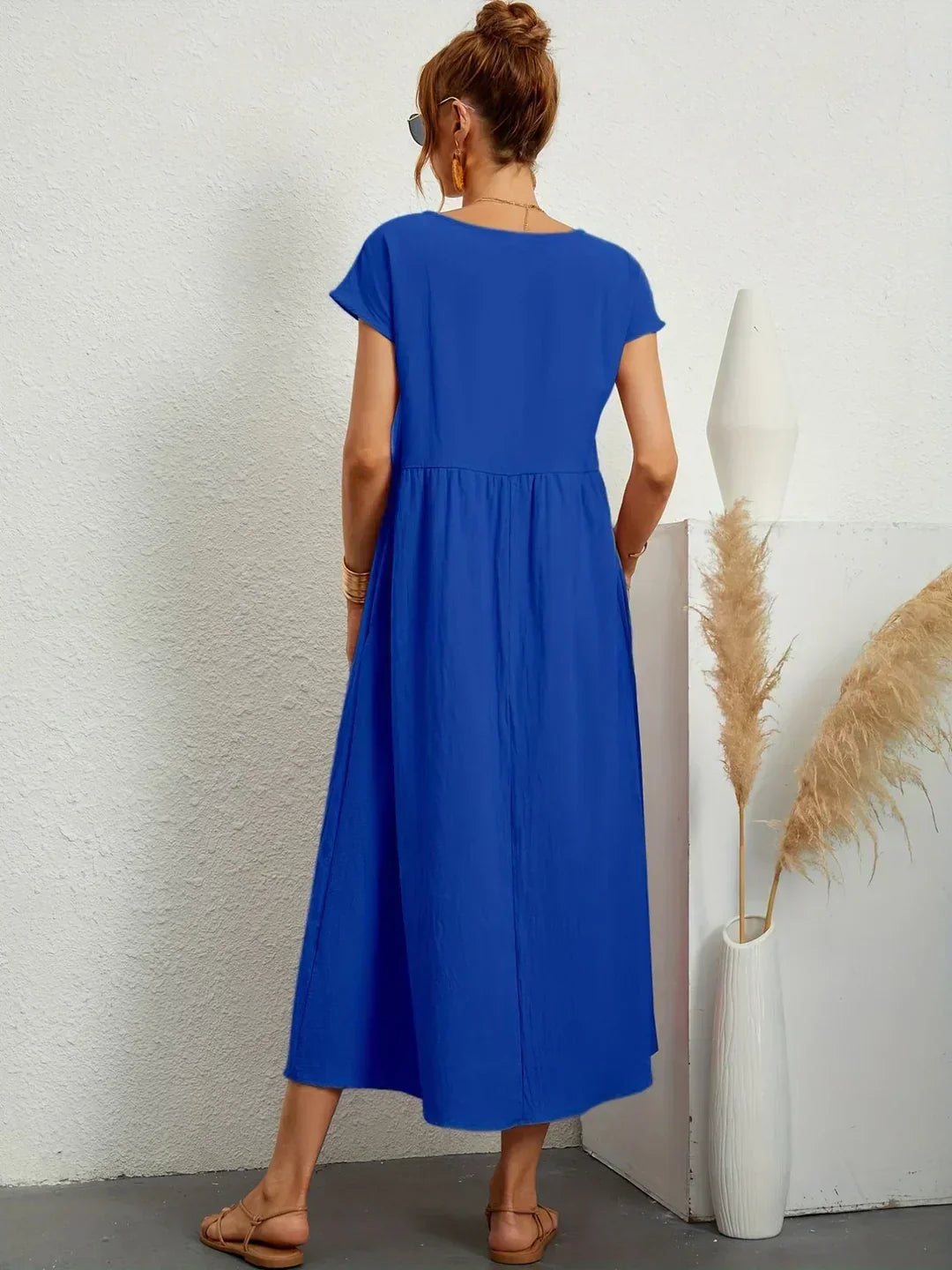 MARIETTA | VESTIDO FLUIDO CON ELEGANCIA ATEMPORAL