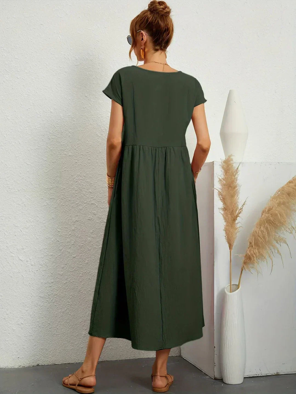 MARIETTA | VESTIDO FLUIDO CON ELEGANCIA ATEMPORAL