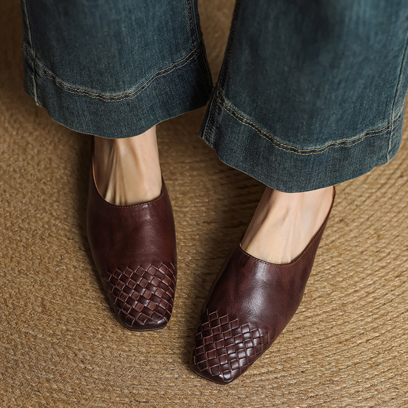 Dalvi | Mules de cuero genuino