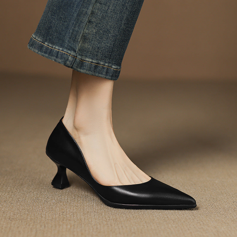 CALENNE | ZAPATOS DE TACÓN BAJO DE PIEL