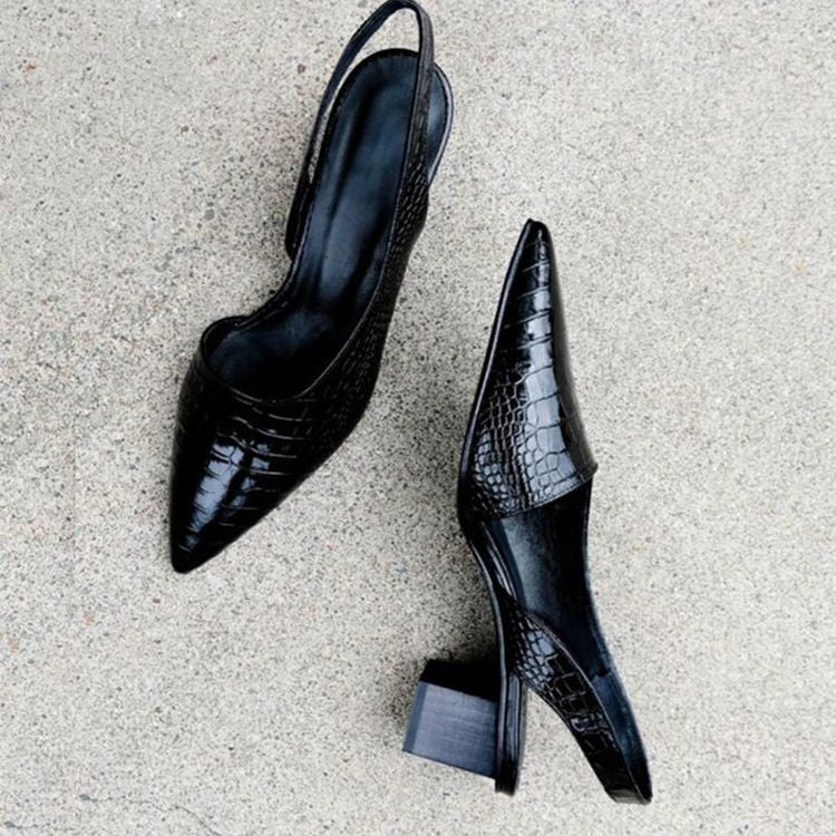 WYNN | ZAPATOS DE TACÓN DE PUNTA ANCHA