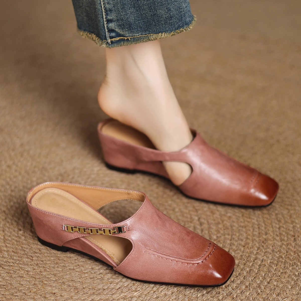 AVELLA | MULES DE CUERO GENUINO