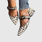 EMERY | ZAPATOS MARY JANE CON TACHUELAS