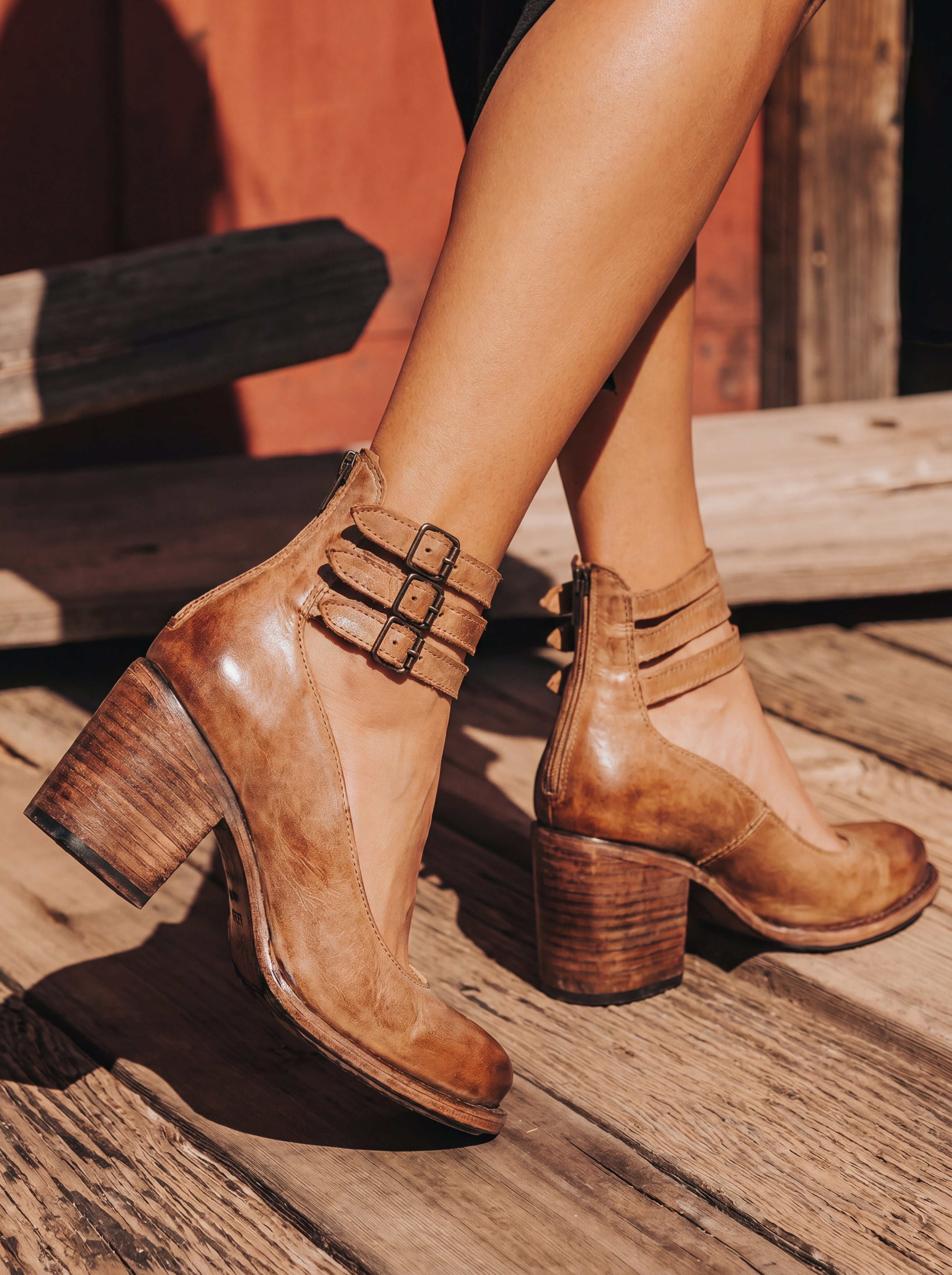 TÚNEZ™ | ZAPATO DE TACÓN CONTEMPORÁNEO