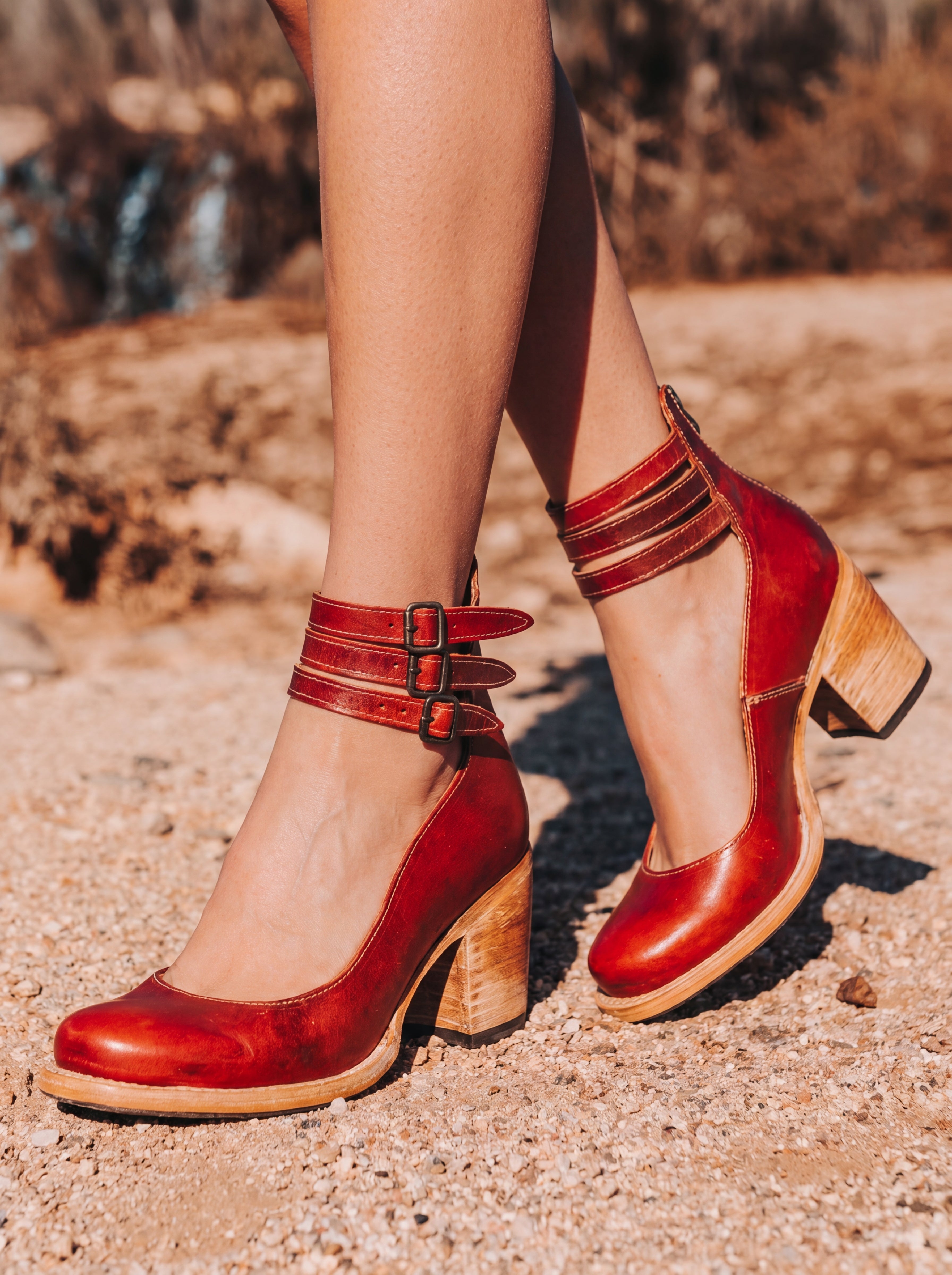 TÚNEZ™ | ZAPATO DE TACÓN CONTEMPORÁNEO