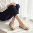 LIORA | FLATS REFINADAS DE SALÓN